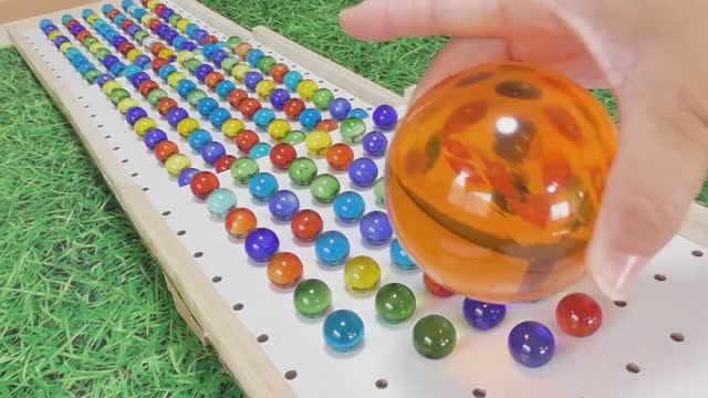 Эксперименты - Звук воды иASMR ★ Спуск с дорожки для шариков ♪