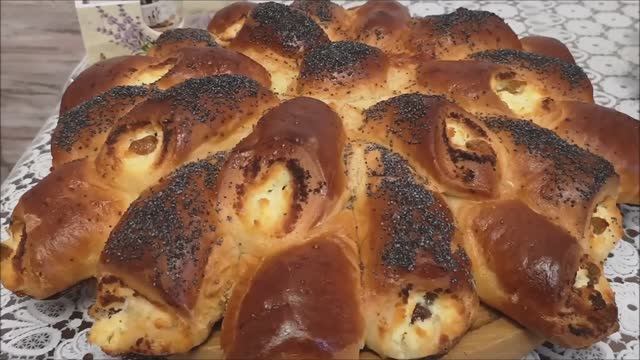 Дрожжевое тесто на МАЙОНЕЗЕ.Вкусный, красивый,пышный пирог с творогом и изюмом .Выпечка с творогом