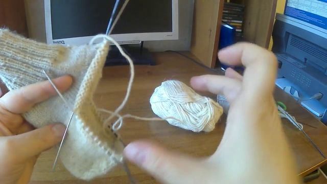 Как  научиться вязать носки_ ШАГ 2 . Пятка и середина носка. Мастер-класс.