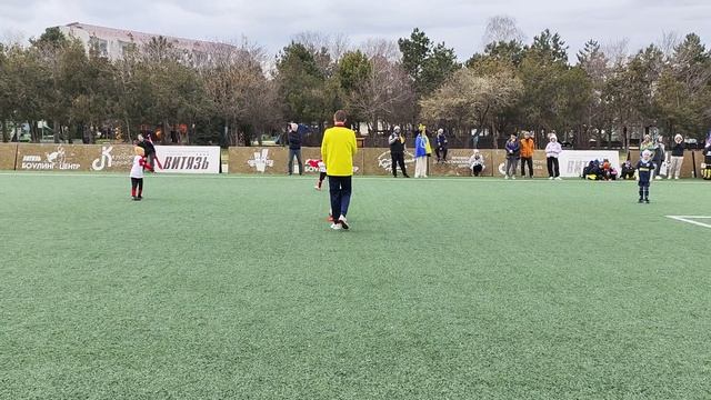 "Футбольный калейдоскоп" 2025 г. ЖФК "Ростов"(синие) - ФК "Спартак" (Анапа) (2017) 0:3 26.03.2025