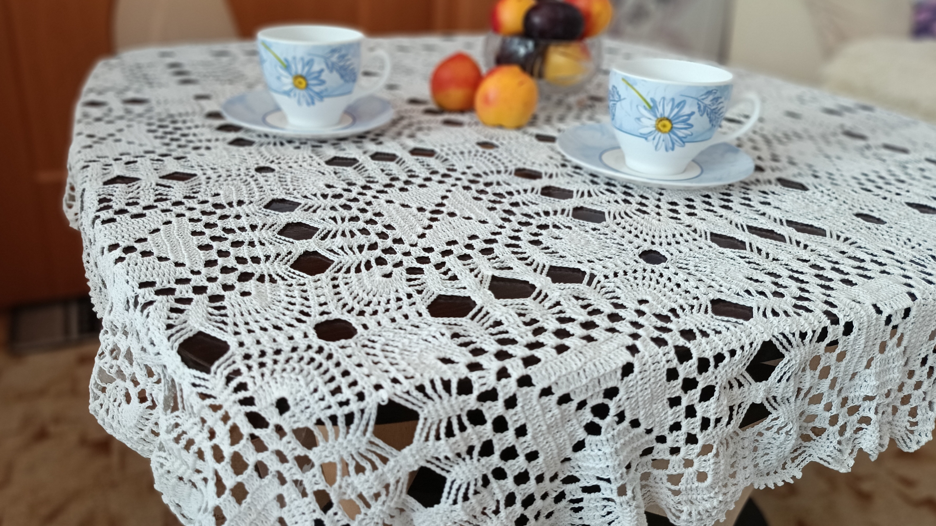 Скатерть "Кружевная"./ О работе моих каналов.
