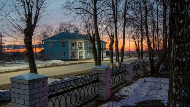 "ЧУСОВОЙ В СТИЛЕ БЛЮЗ И РОК-Н-РОЛЛ"... (Фото Сергея ЗЛОБИНА (Чусовой), музыка - BLUESBIZ)