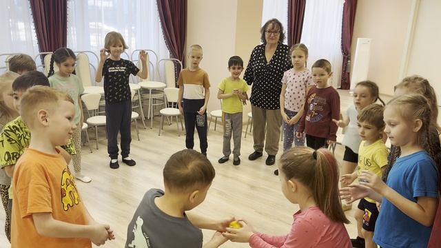 Музыкальный досуг "Я и солнышко-друзья!" 08.04.2025 
Группы "Мармеладки", "Ириски".