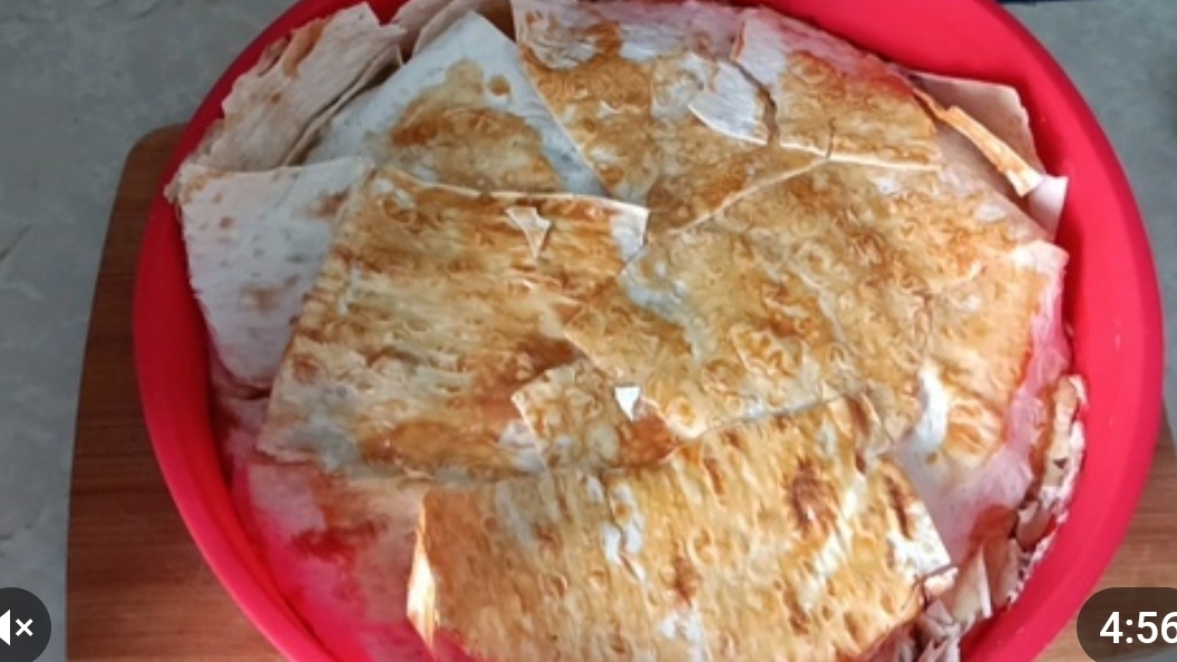 КИШ С КУРИЦЕЙ И ШАМПИНЬОНАМИ😋