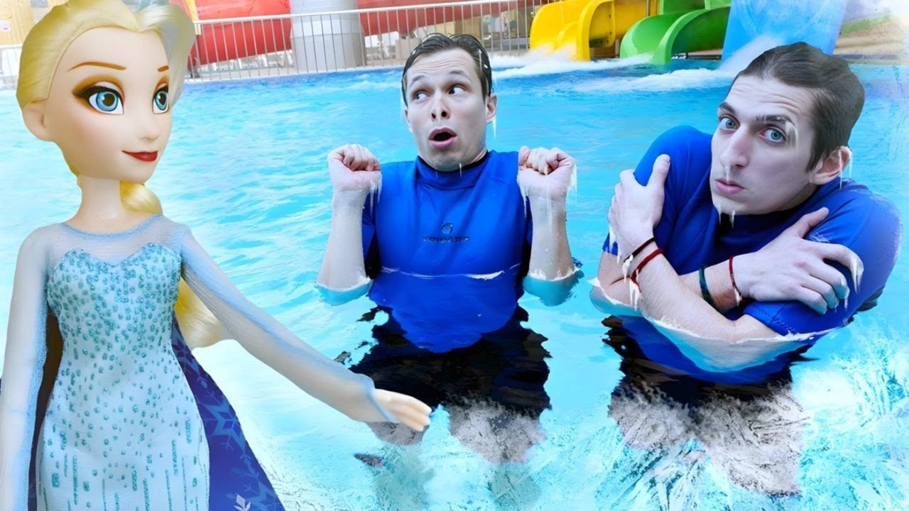 Эльза заморозила Аквапарк - Акватим - Смешные видео для детей в аквапарке