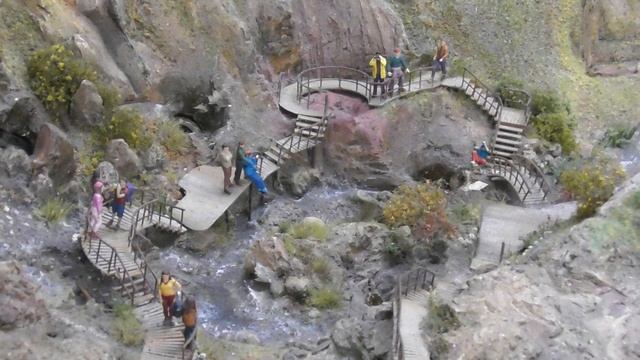 экскурсии в Санкт Петербурге Гранд Макет, долина гейзеров