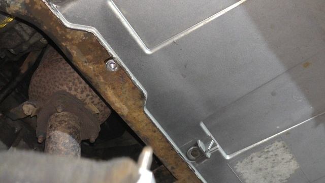 Как сделать крепление защиты картера #螺丝铆钉 #screw rivets