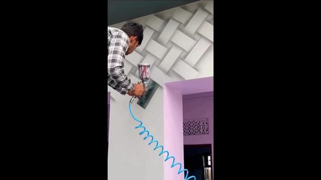 Рисунок/узоры на стене своими руками. Шпатель-правило и компрессор с краскопультом. Быстро и просто.
