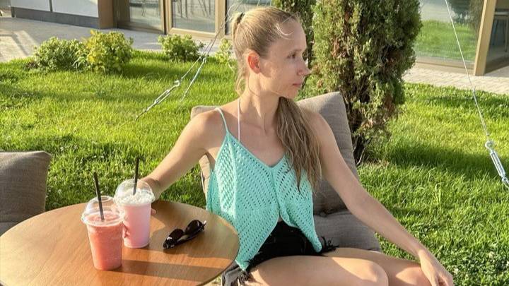 Топ из квадратов. Вяжем квадрат спицами. Не бабушкин квадрат.