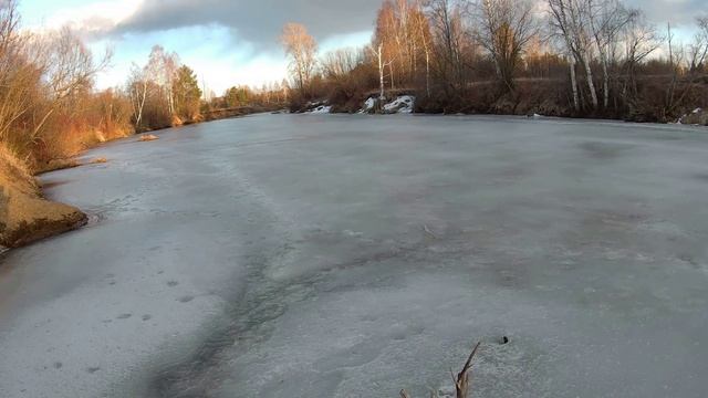 Мормыш Сдох и протух. Лёд пористый, Рыбалка накрылась медным тазом.