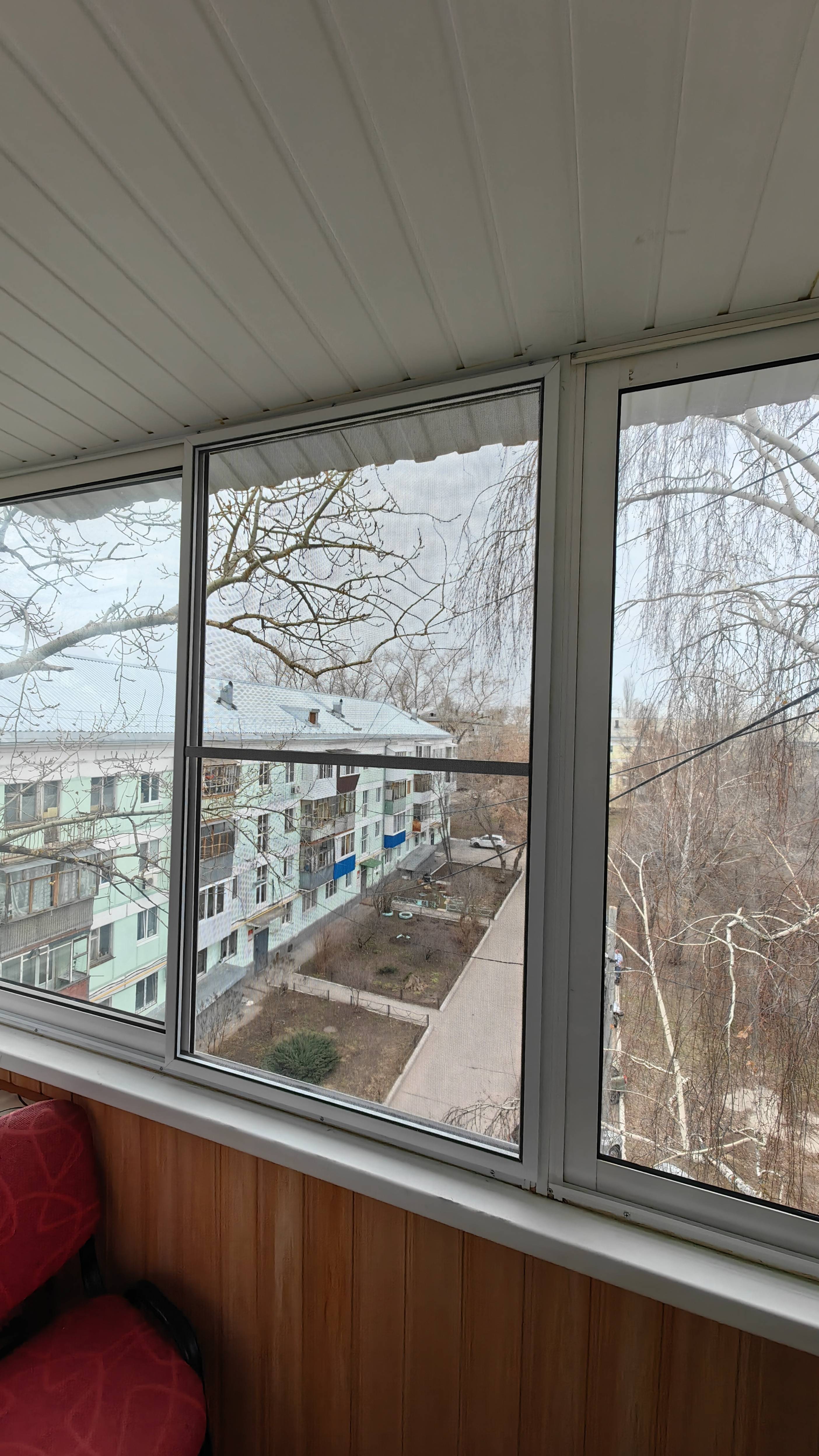 Установка москитной сетки на раздвижную алюминиевую раму. Мини обзор. #МоскитныеСеткивТольятти