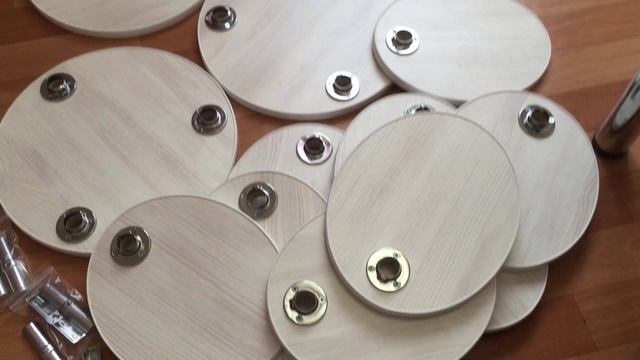 Полка-подставка для цветов напольная на колесиках - высота 1,5 метра