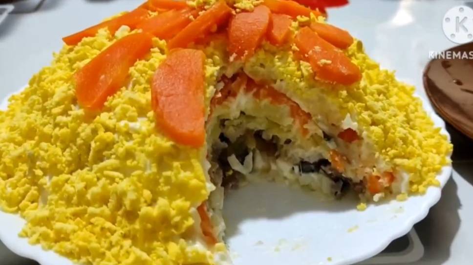 Салат быстро и вкусно на праздничный стол, Салат из простых продуктов