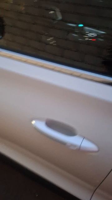 Вот это уровень.Китайский автопром рулит. очень удобная функция Черри Тигго