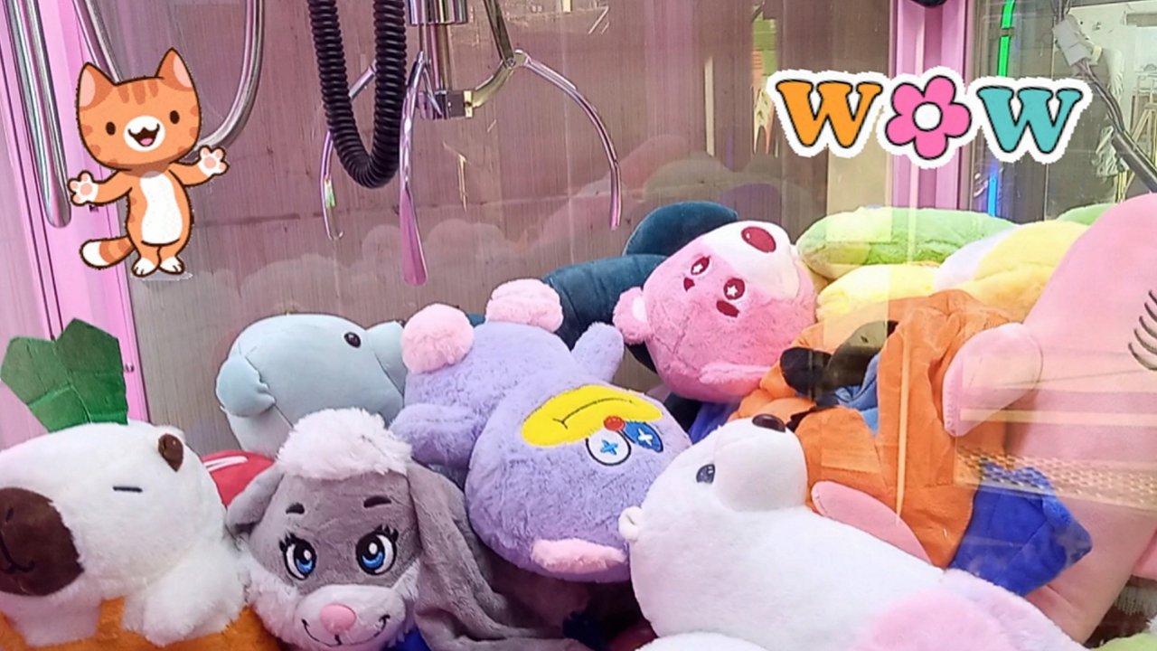 Классные новые игрушки из автомата Хватайка появились в нашей коллекции.