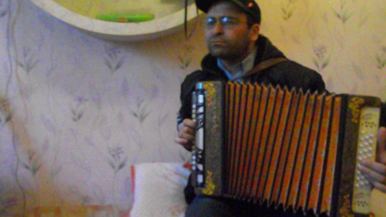 Белая-белая Луна