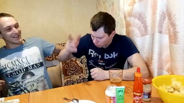 Огненный челлендж Ложка васаби горчитца острый соус. В гостях Денчег. ENG SUB