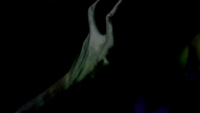 Ninos du Brasil - Condenado por un Idioma Desconhecido [OFFICIAL VIDEO](1)