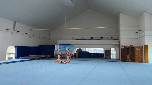 Тройка 13-19,  Осадчук Василиса - Федерякина Мария - Пустобаева Софья, Балансовое упражнение