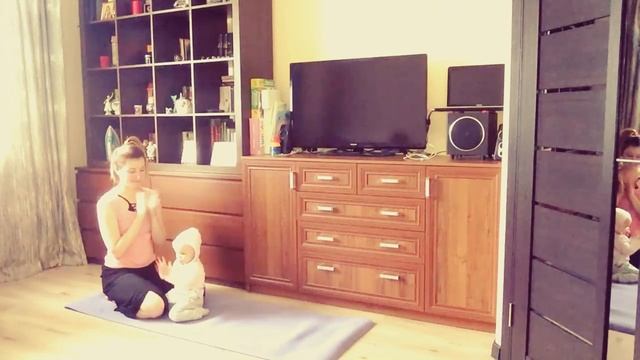 Йога с малышом