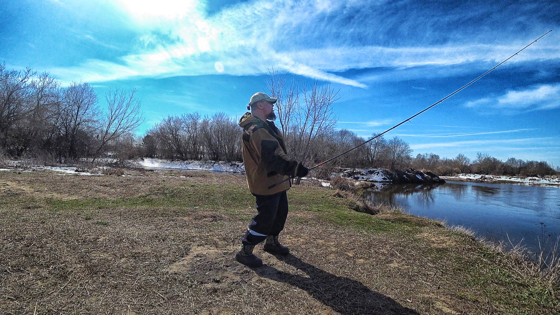 Открытие сезона на спиннинг с берега 2025. В поисках удачи. Разведка боем.