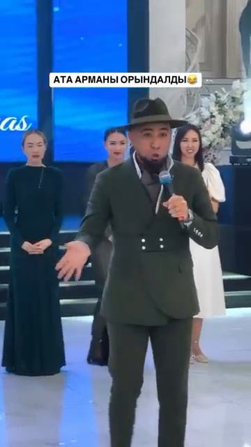 Сабыржан тамада