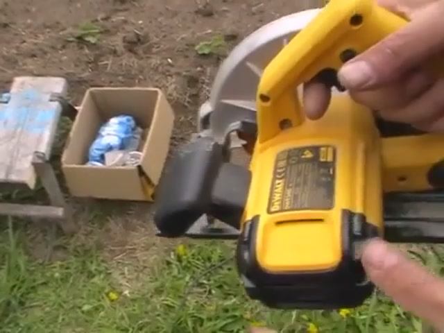 Обзор электропилы De Walt