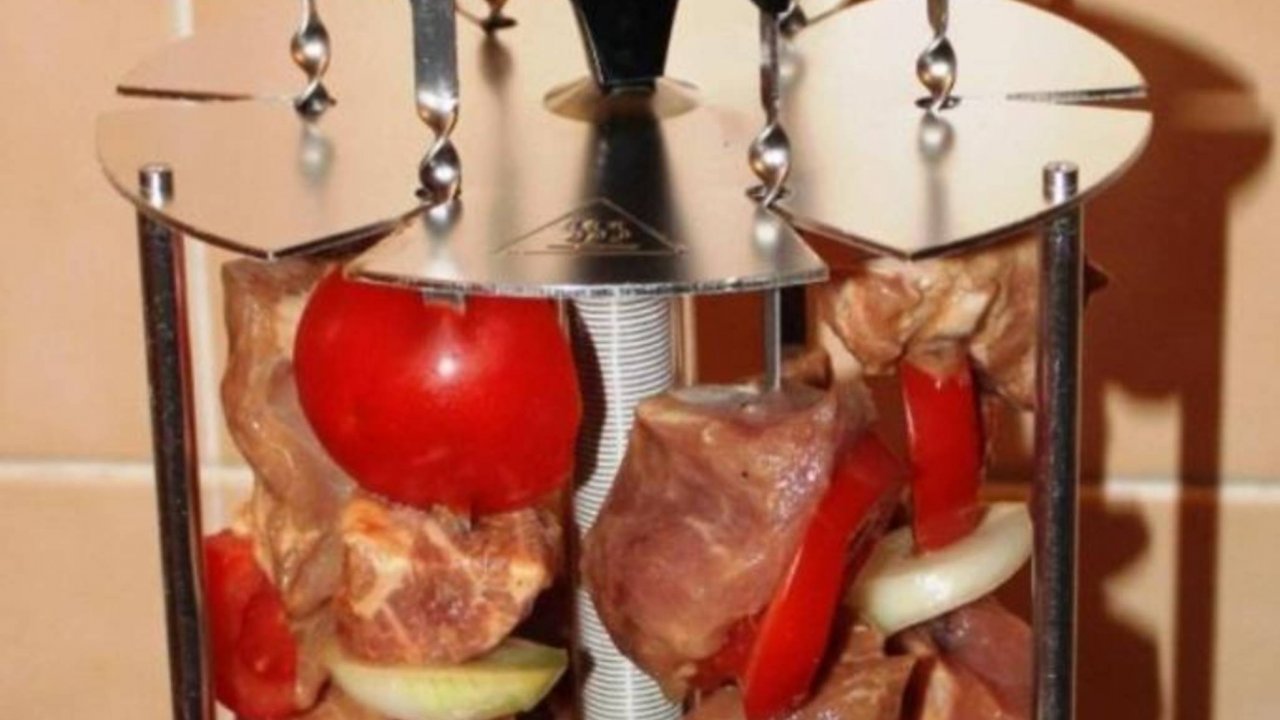 Куриный шашлык в электрошашлычнице