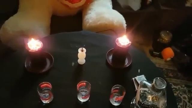 ТРИ БЕСА ОТ БЕД