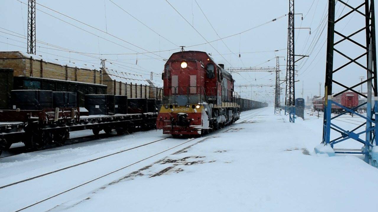 Тепловоз ТЭМ7А-0407. Резервом.