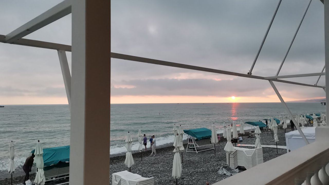 ВЛОГ 13.06.23 ПРОГУЛКА ПО НАБЕРЕЖНОЙ/ДОЖДИ В ЛАЗАРЕВСКОМ