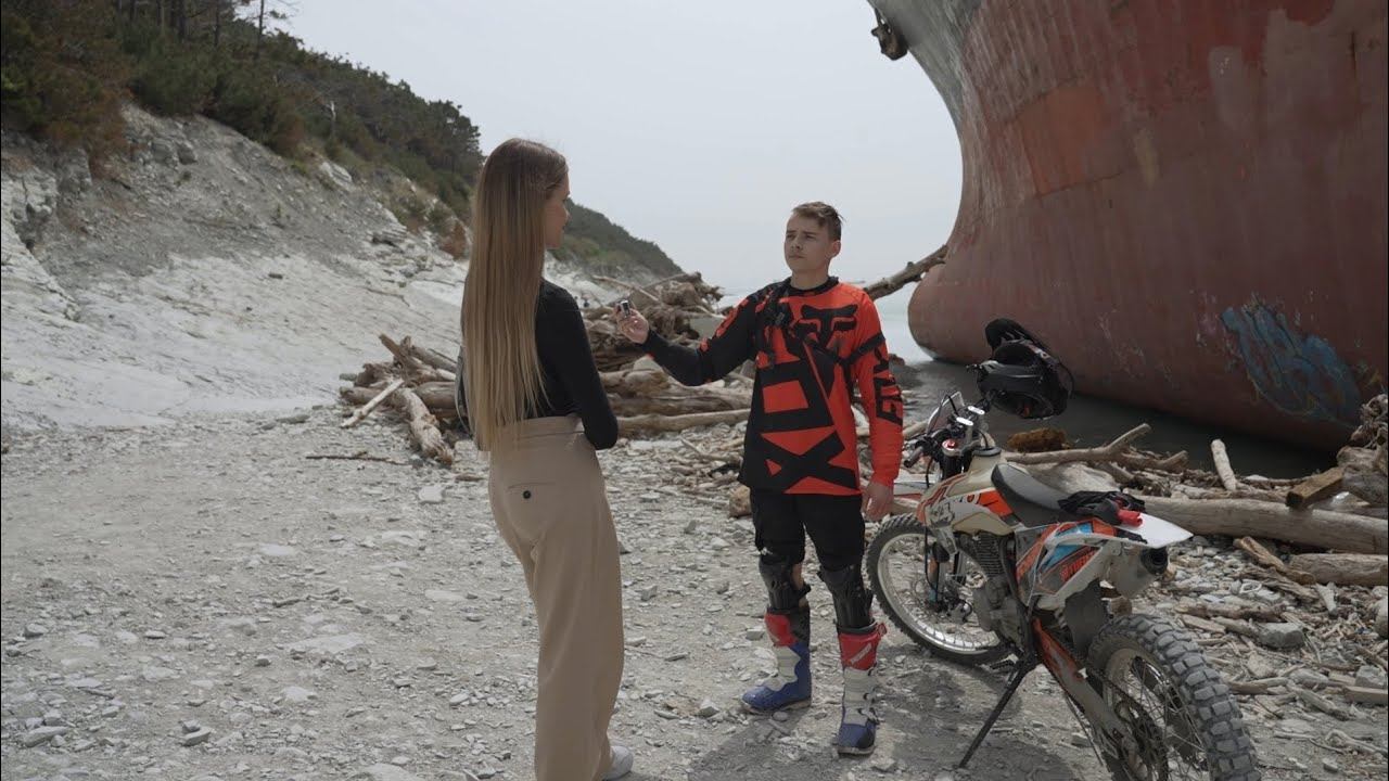 Поездка на сухогруз рио, на эндуро мотоцикле, Геленджик 2024