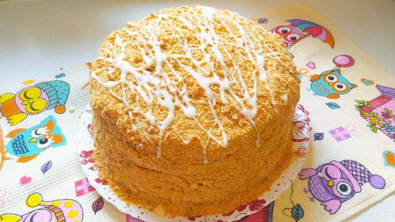 Торт медовик с заварным кремом. Очень вкусный и простой рецепт.