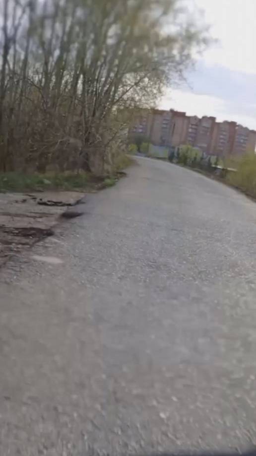 спуск к реке