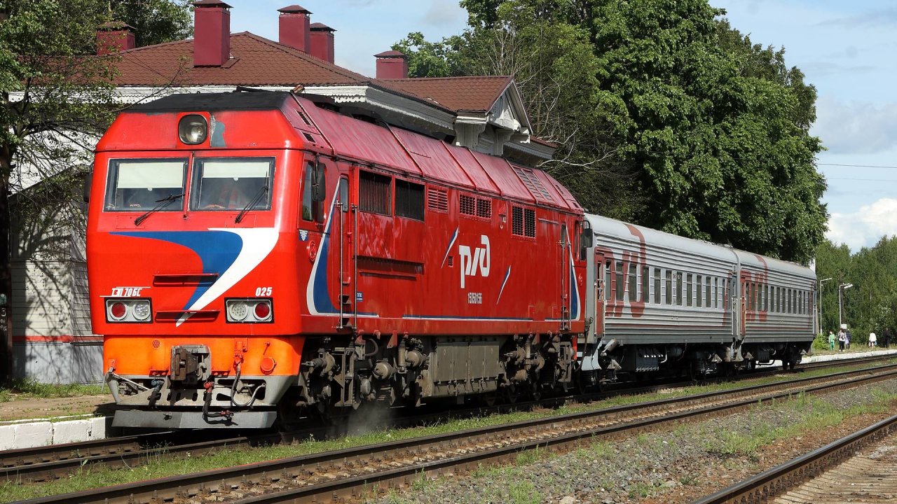 Пассажирские поезда - 7