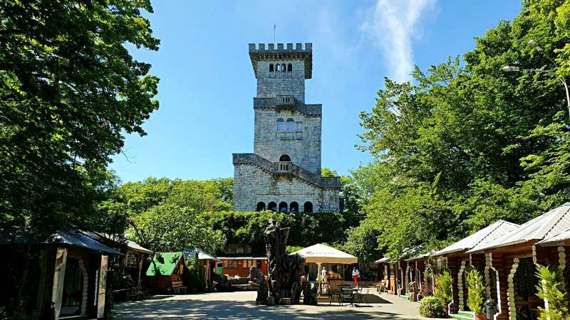 Россия.Сочи. Агурские водопады и гора Ахун.