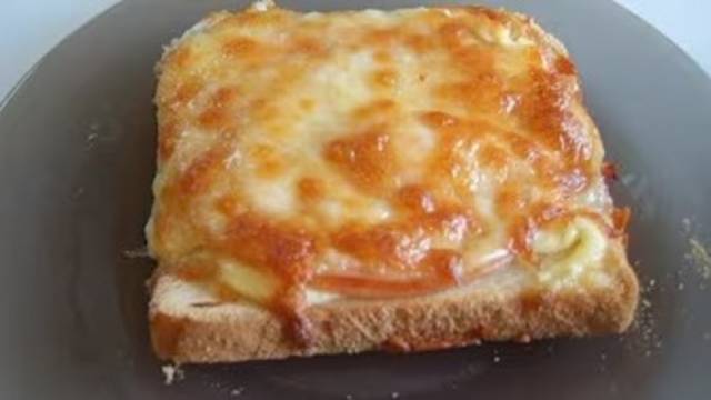 Горячие бутерброды. Маринкины творинки. Всем МИРА и Добра!