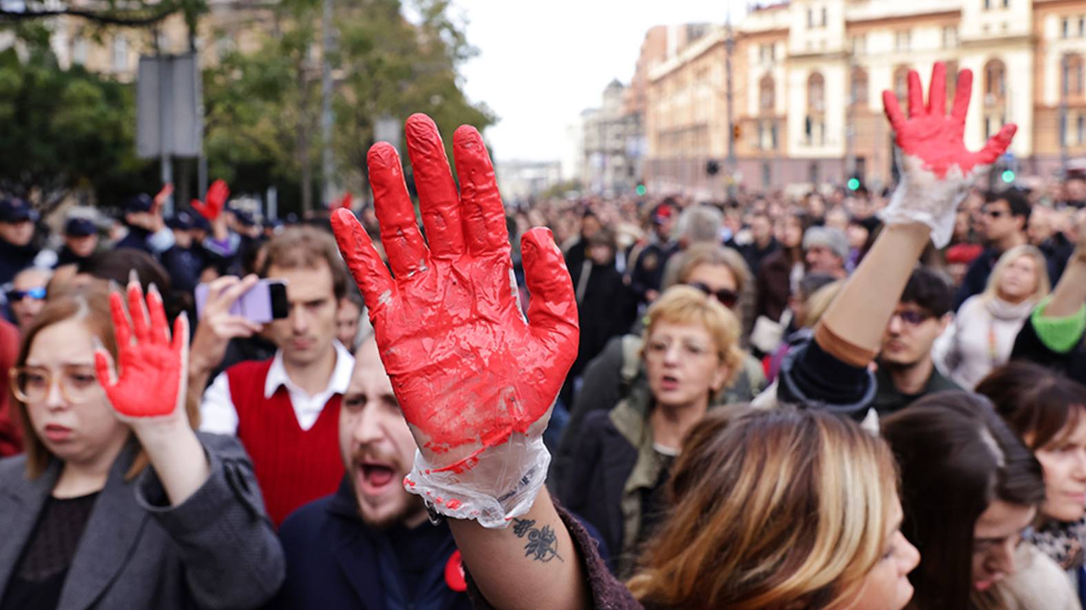 Протесты в Белграде - взгляд со стороны