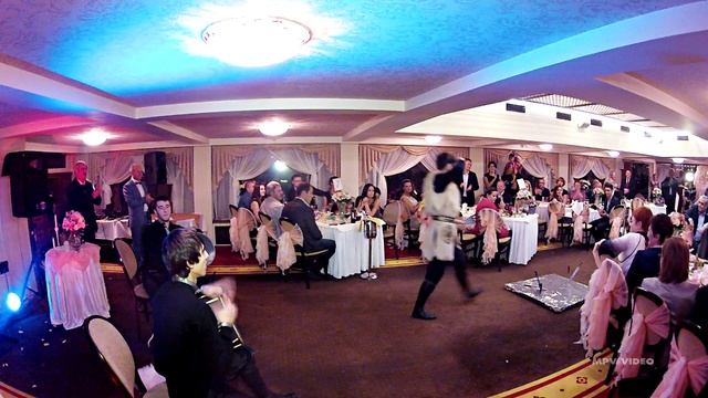 Кавказские джигиты ~ выступает ансамбль Кавказ ~ танцы выступления артисты на праздник