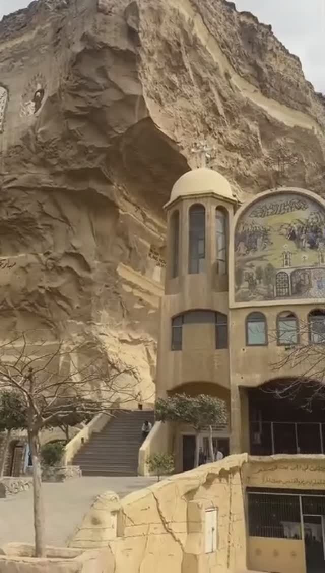 Монастырь в Египте