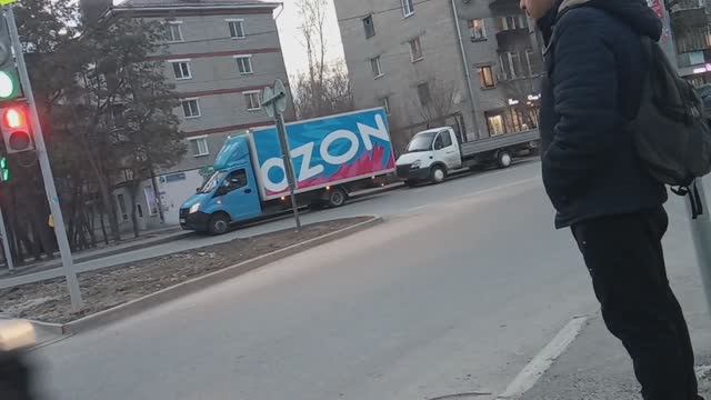 катаюсь на велосипеде по городу