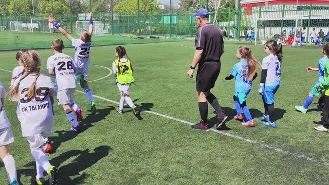 Турнир ЮФО/СКФО в миксте. ФК "Таганрог" - ФК "Авангард"(г. Апшеронск) 5:1 30.04.2025