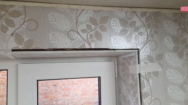 Откос окна из остатков ПВХ панелей