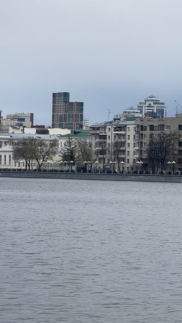 Екатеринбург, набережная, май 2025