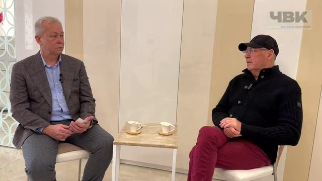 Второй выпуск "ЧВК - Честно. Важно. Коротко" - экс-депутат ВР, философ и политолог Дмитрий Выдрин