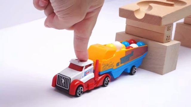 Машинки 🚘🚗🚗🚓🚓🚓🚑🚑🚔🚖🚙🛻🏎️ шарики🎈🎈🎈