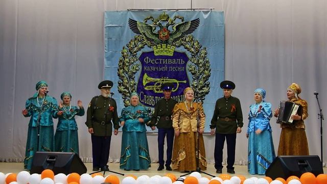11 Вокальная группа «Былина» –  «Мой дед казак»