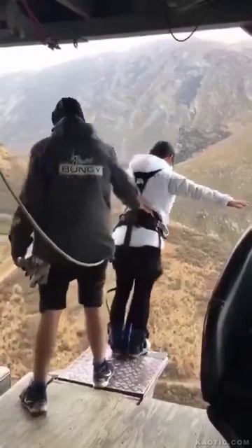 Невидимый канат