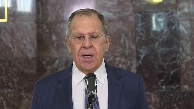 Церемония возложения венков к мемориальным доскам в здании МИД, Москва, 6 мая 2025 года