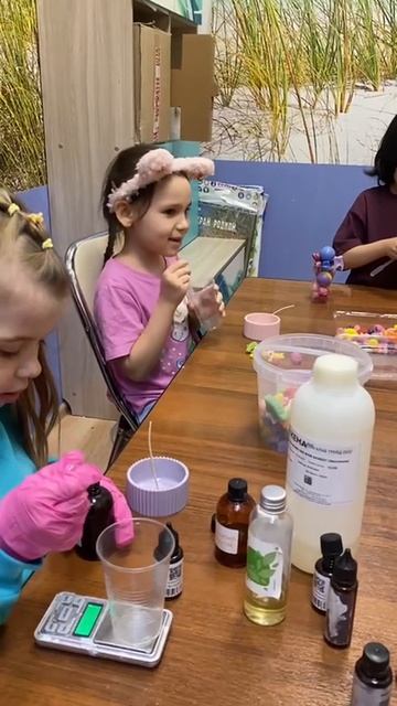 Мастер-класс по изготовлению свечей. Добавляем запахи.